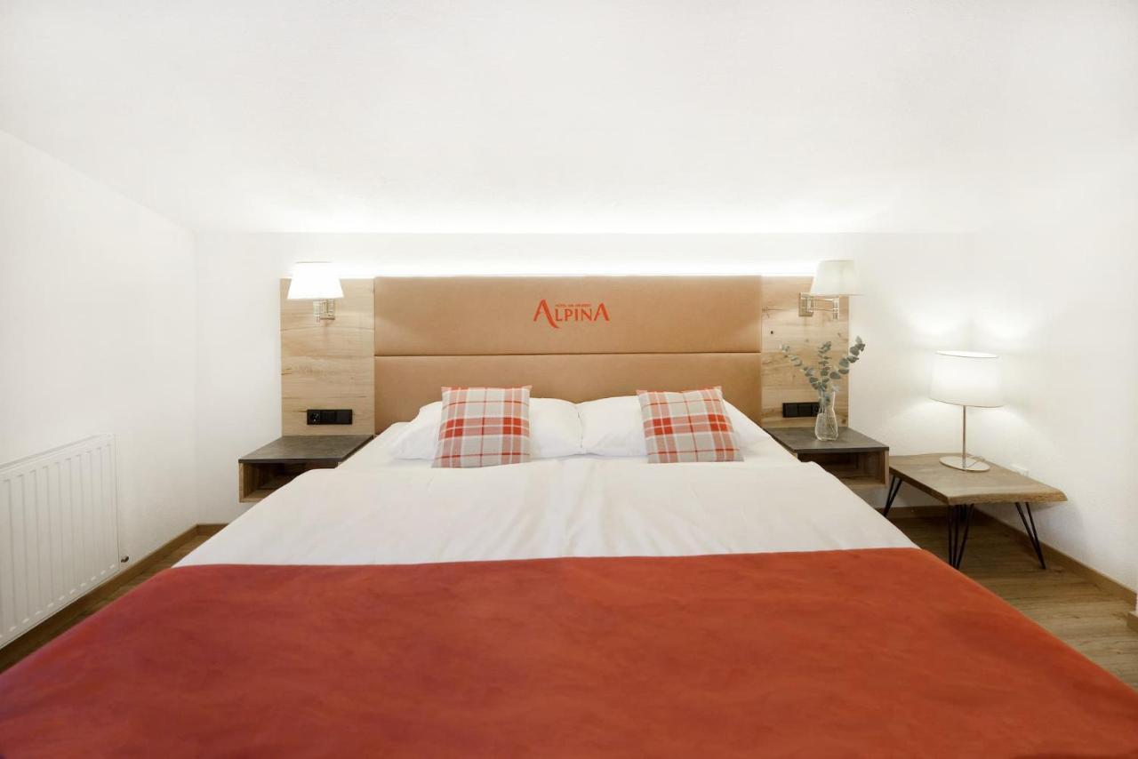 Hotel Alpina Superior Pettneu am Arlberg Esterno foto