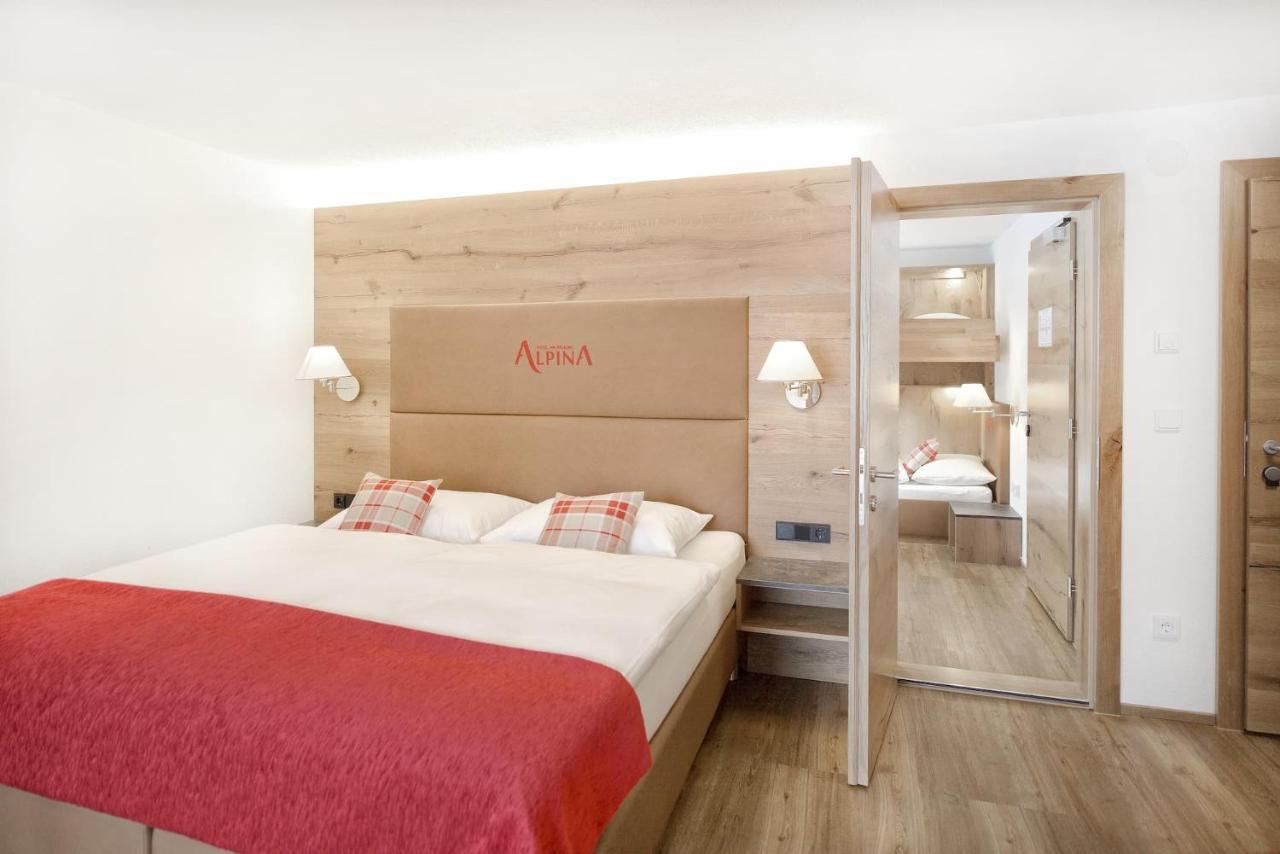 Hotel Alpina Superior Pettneu am Arlberg Esterno foto