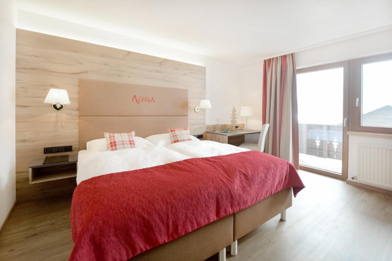 Hotel Alpina Superior Pettneu am Arlberg Esterno foto