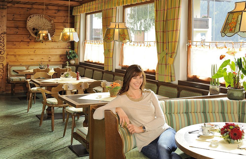 Hotel Alpina Superior Pettneu am Arlberg Esterno foto